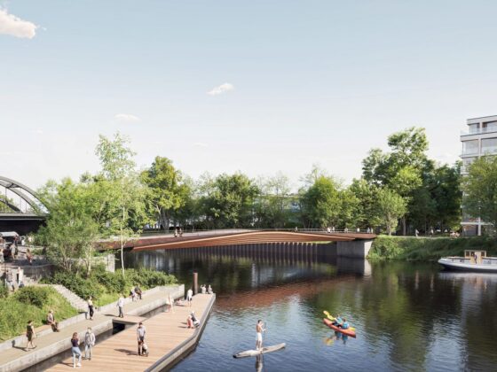 Visualization of the Bille Bridge with SuP athletes in the water